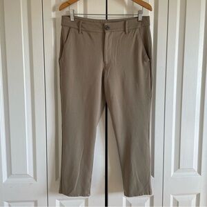 True Classic Pants Men’s 32 Tan Khaki Straight Fit Stretch Comfort Lightweight